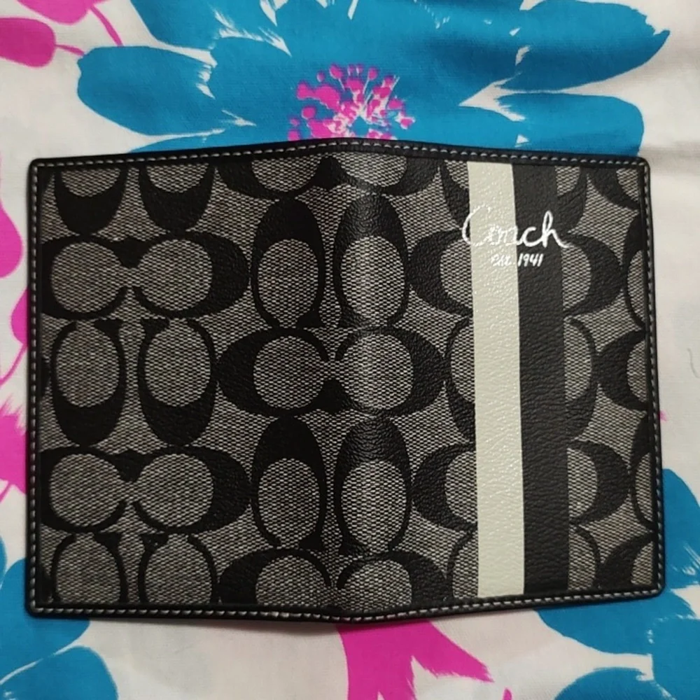 Coach wallet - Picture 4 of 9